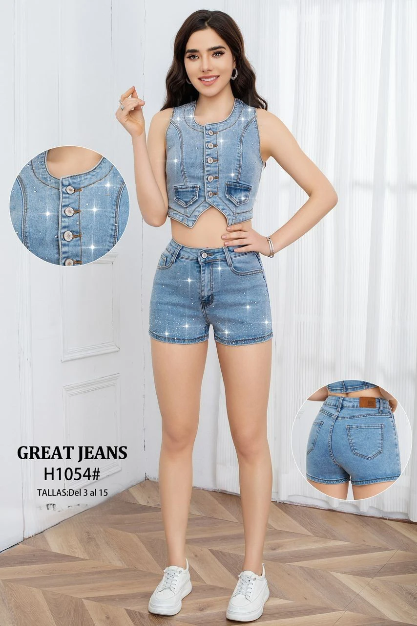 Conjunto de mezclilla con chaleco y shorts con pedrería-H1054