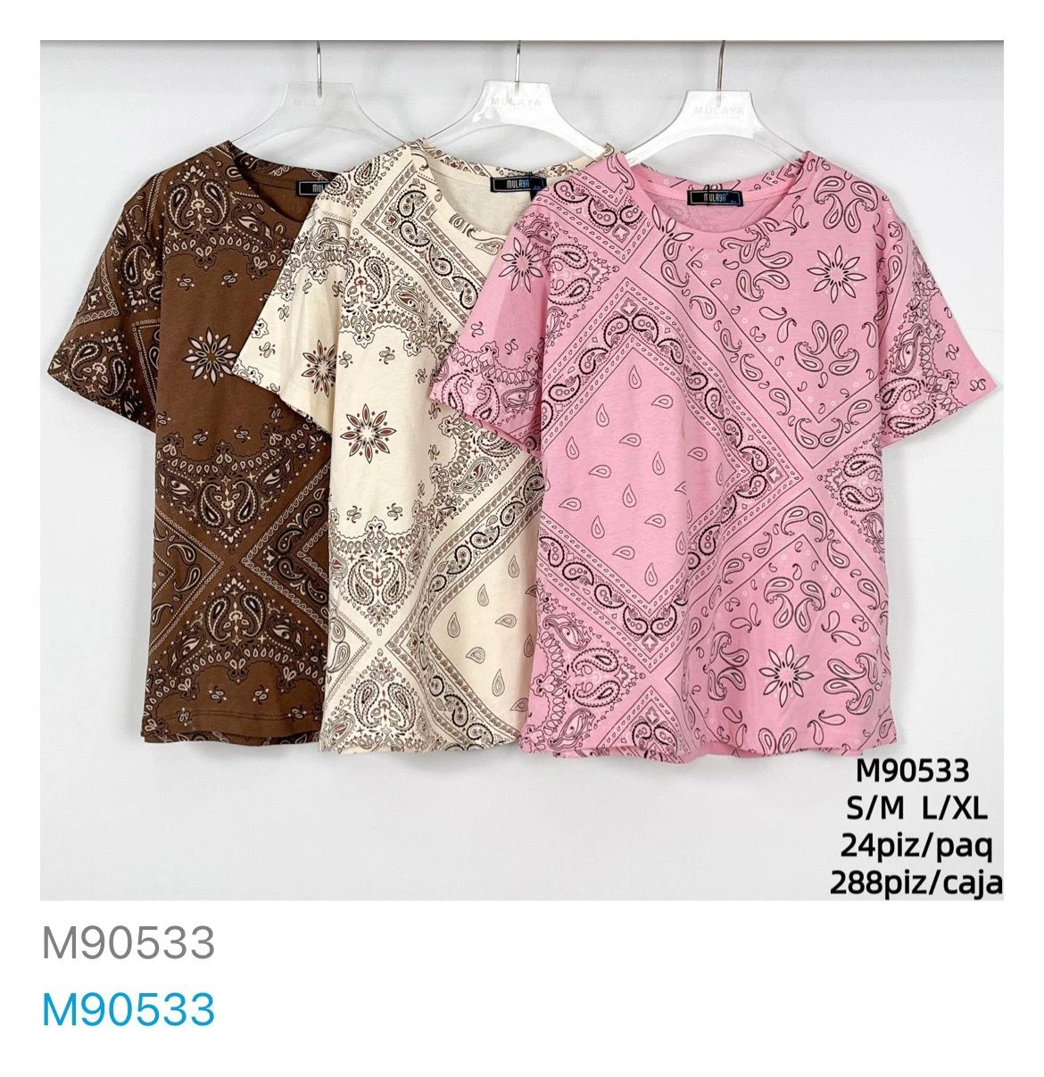 Camisetas con estampado de pañuelo-M90533