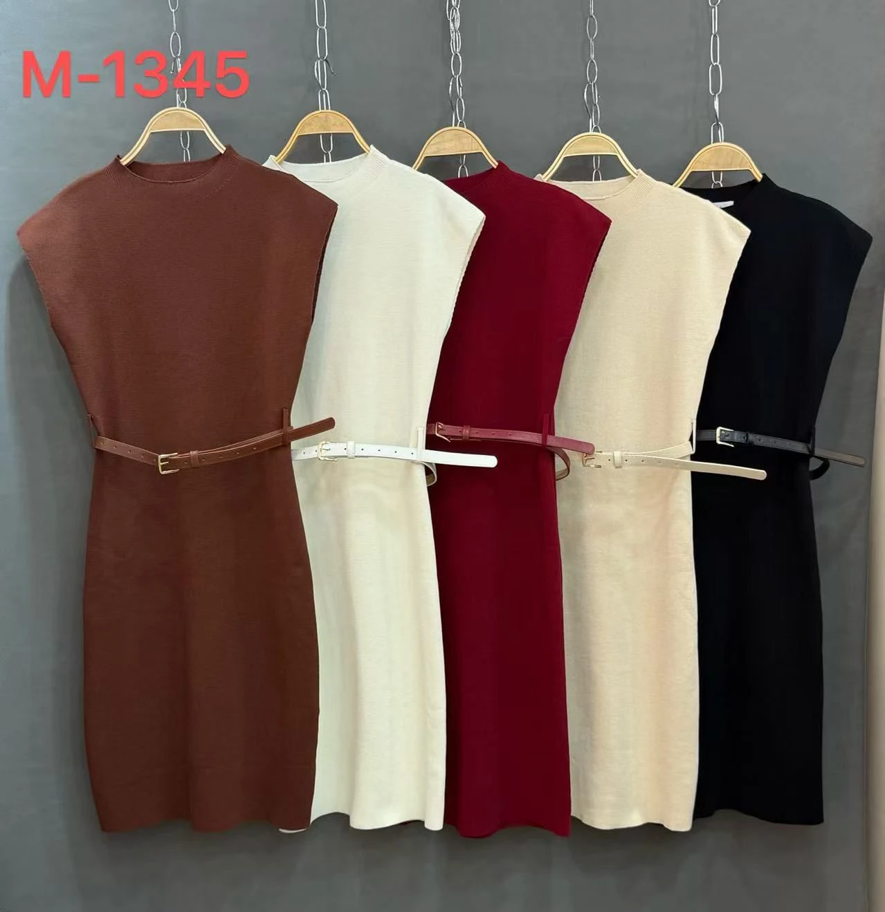 Vestido de punto sin mangas con cinturón-M-1345