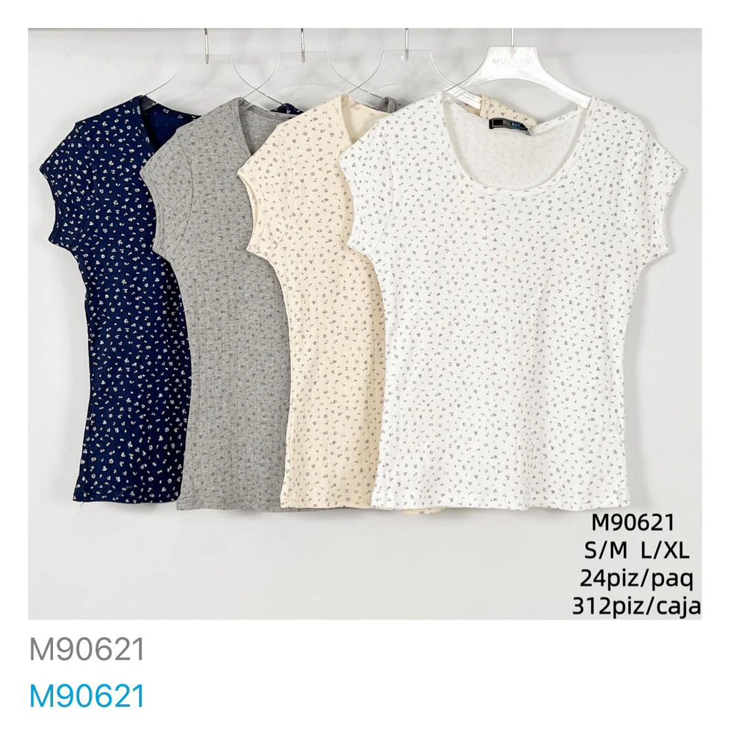 Playera de manga corta con estampado floral-M90621