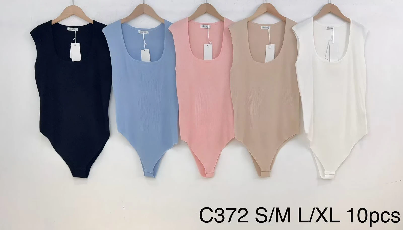 Bodysuit acanalado de cuello cuadrado-C372