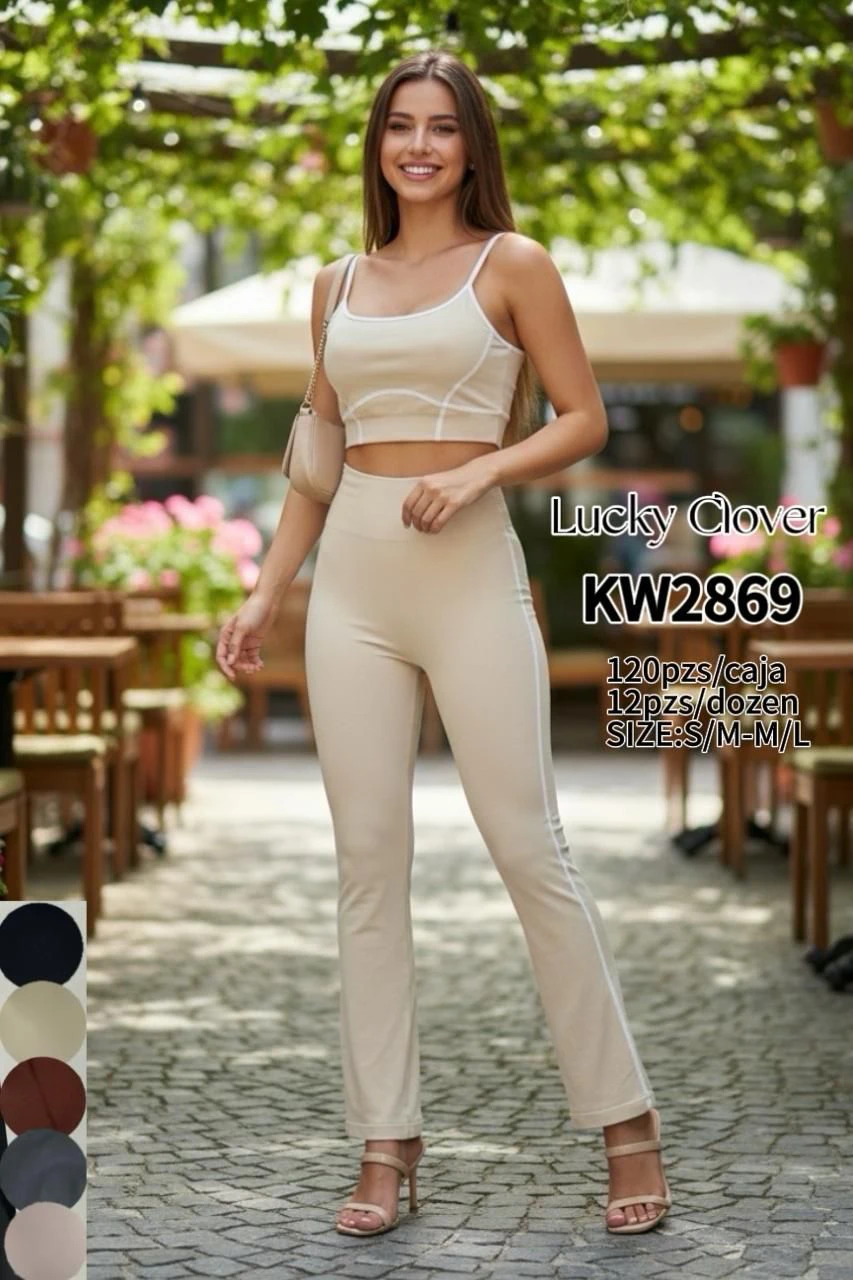 Conjunto de top sin mangas y pantalón deportivo-KW2869