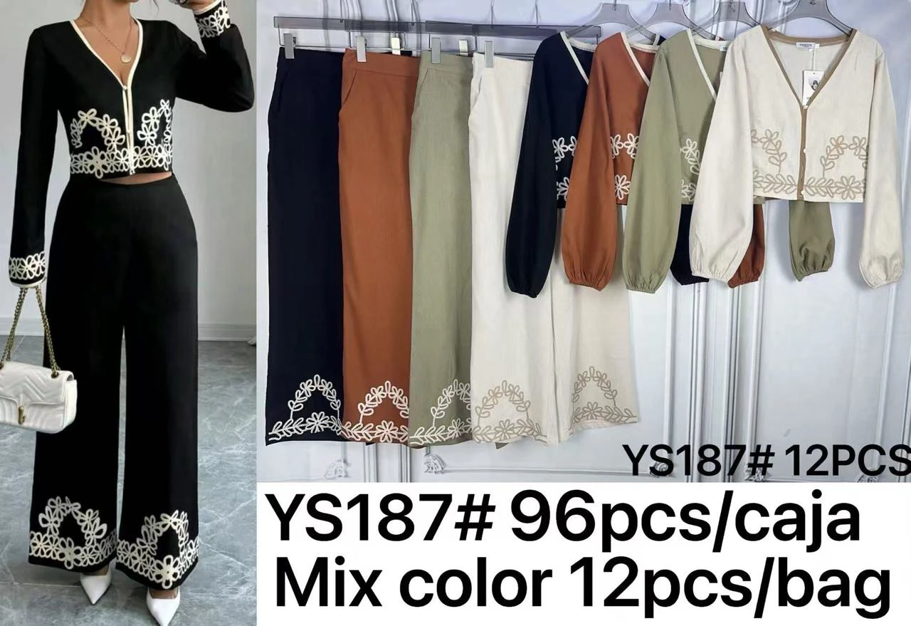 Conjunto de top y pantalón con bordado floral-YS187