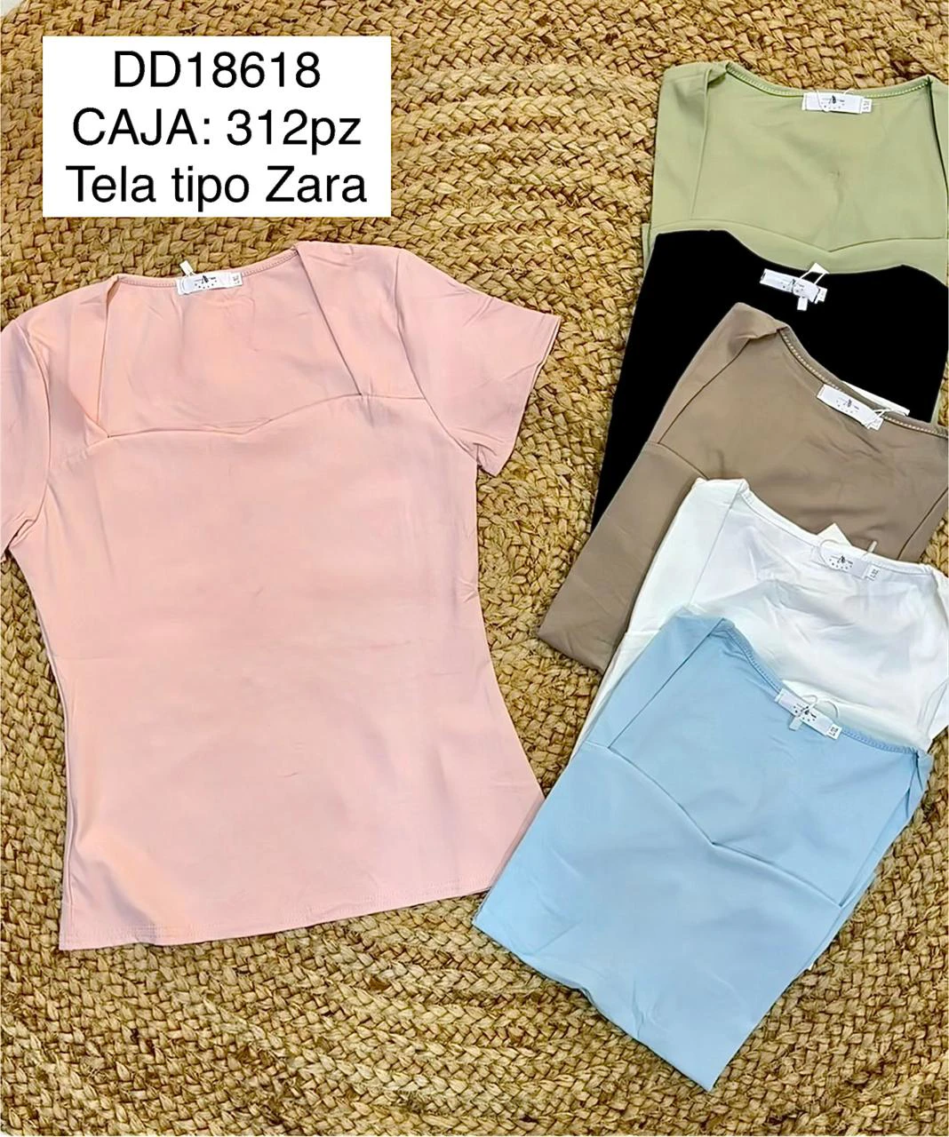 Top con escote cuadrado y manga corta-DD18618