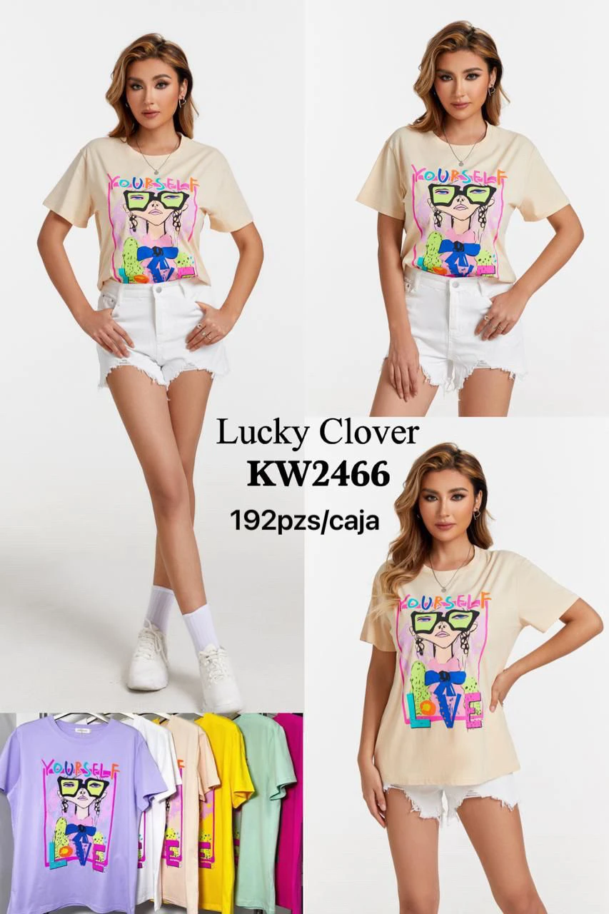 Playera con estampado de chica con gafas-KW2466
