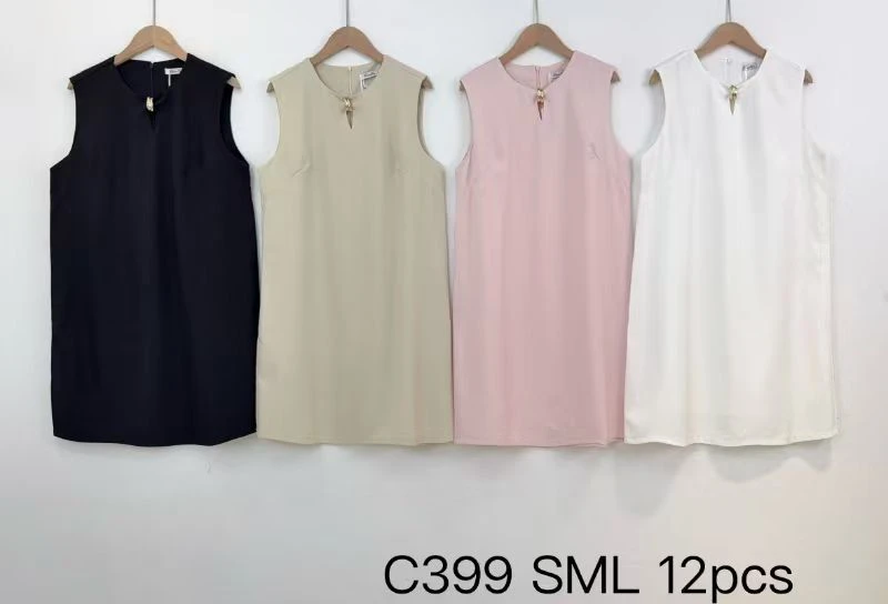 Vestido sin mangas con abertura en cuello-C399