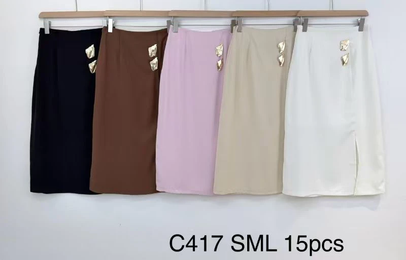Faldas midi con detalles metálicos-C417