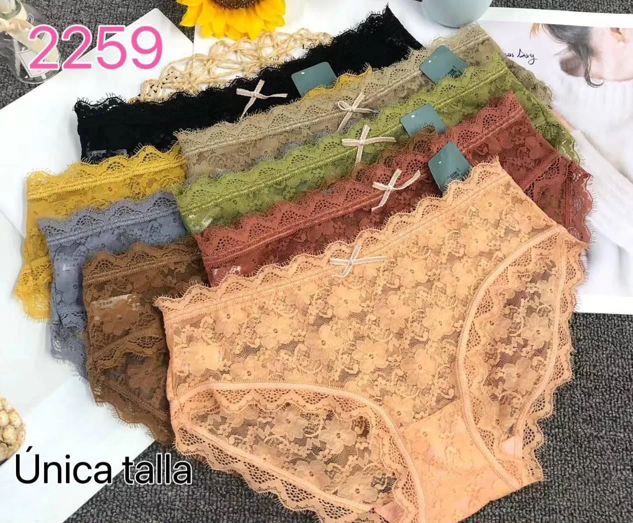 Braguitas de encaje con diseño floral-2259