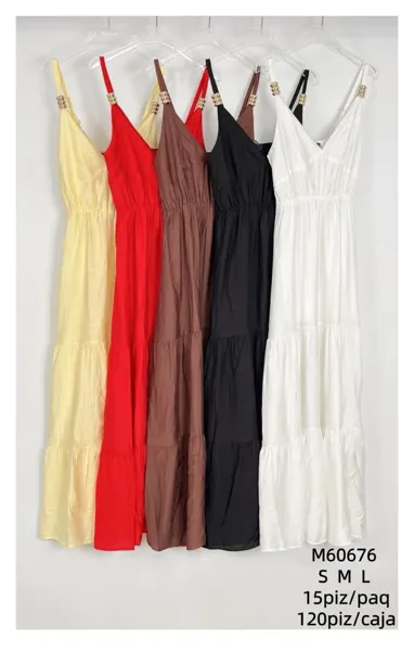 Vestido largo de tirantes con detalle metálico-M60676