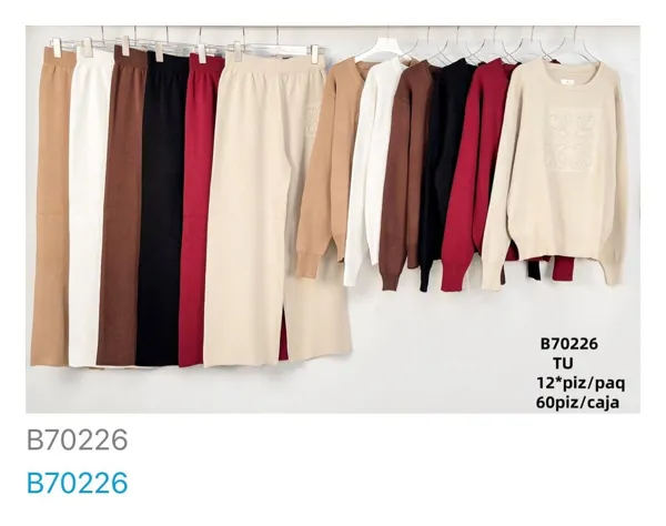 Conjunto de pantalon y suéter-B70226