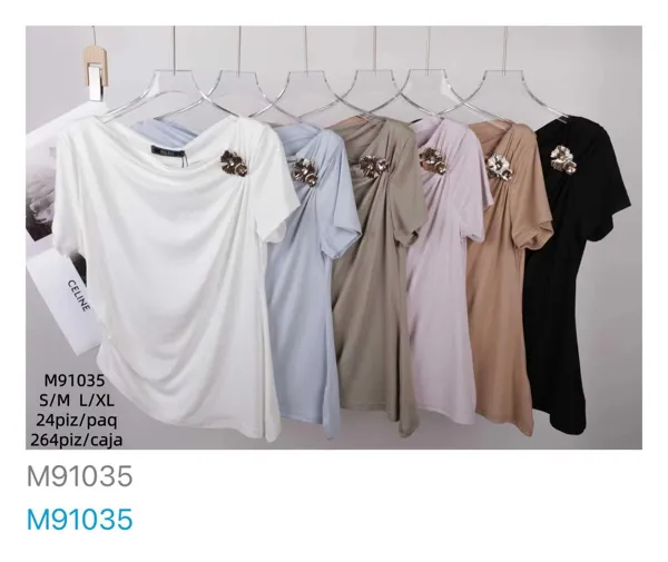 Blusa de manga corta con detalle de broche-M91035
