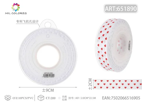 Cinta de poliéster de 2.0cm*22.5m.25y con corazones rojos sobre fondo blanco A01