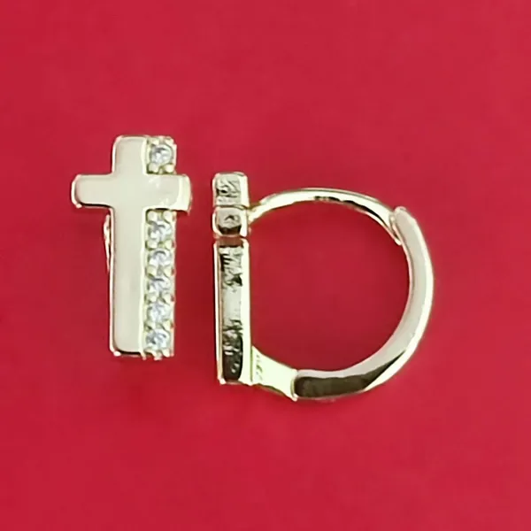 Aretes