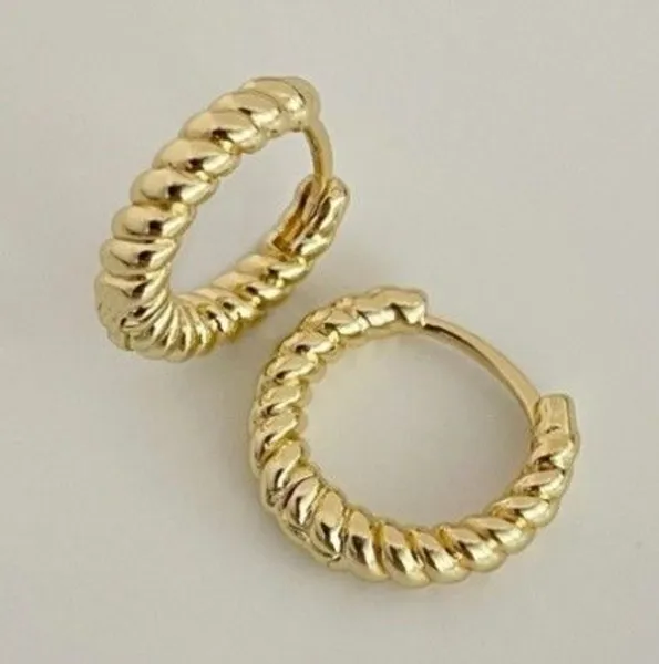 Aretes