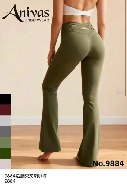 Pantalones de yoga acampanados con diseño cruzado en la cintura-9884
