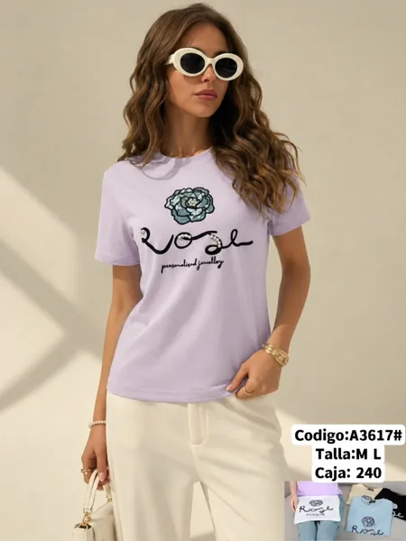 Playera de manga corta con estampado de rosa-A3617