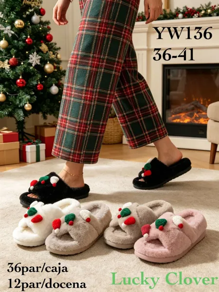 Pantuflas afelpadas con detalles navideños-YW136