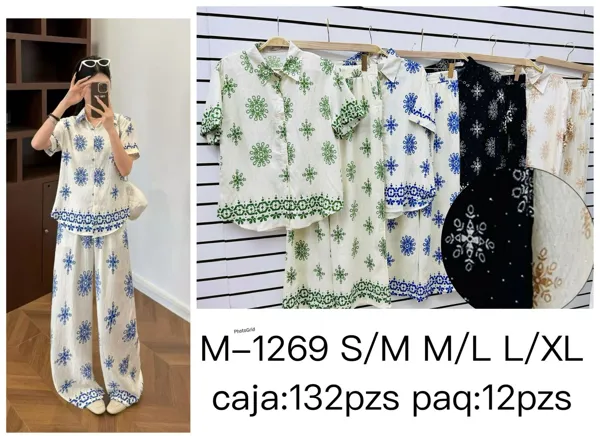 Conjunto estampado de camisa y pantalón