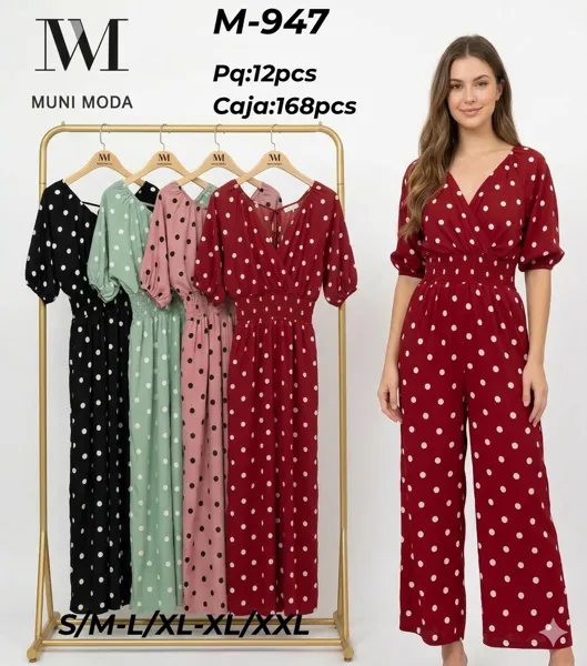 Jumpsuit de lunares con cuello V y manga corta