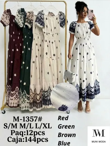 Vestido largo escalonado estampado con mangas puff