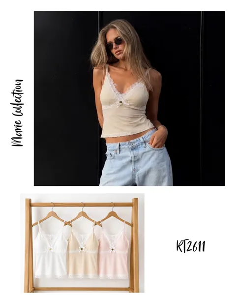 Blusa con detalles en encaje