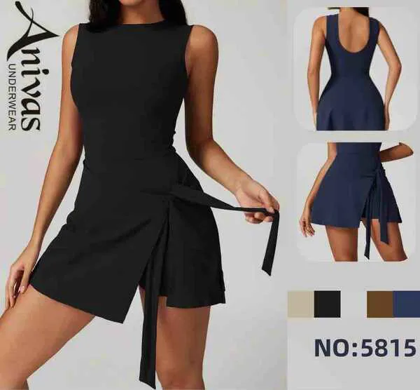 Mono de mujer con falda superpuesta y detalle de lazo-5815
