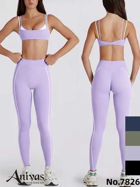 Conjunto deportivo de top y leggings-7826