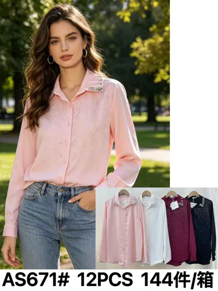 Blusa de manga larga con pedrería