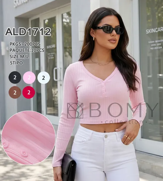 Crop Top Acanalado con Escote V y Botones