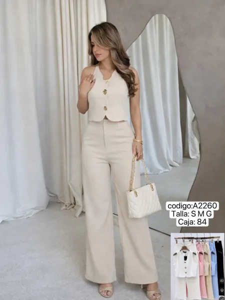 Conjunto de top y pantalón
