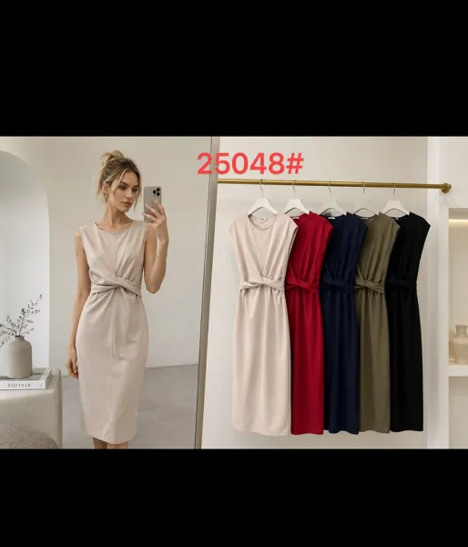 Vestido sin mangas con detalle anudado