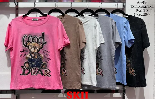 Playera con estampado de oso