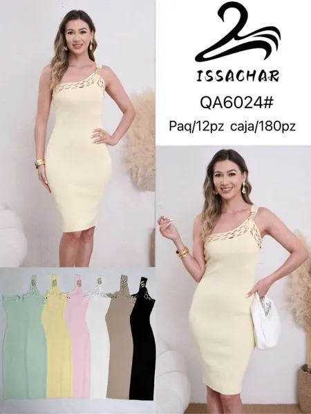 Vestido de un hombro con detalles