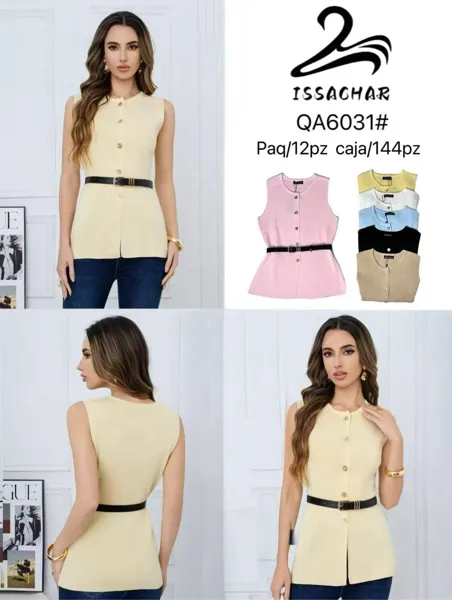 Blusa con botones y cinturón