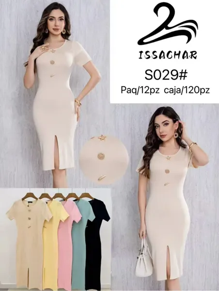 Vestido con abertura frontal