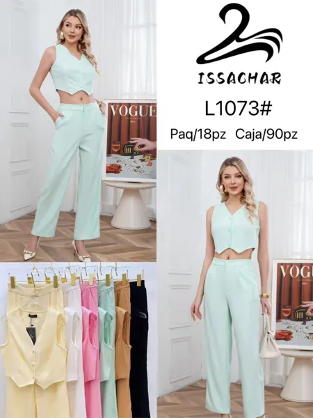 Conjunto de chaleco y pantalón