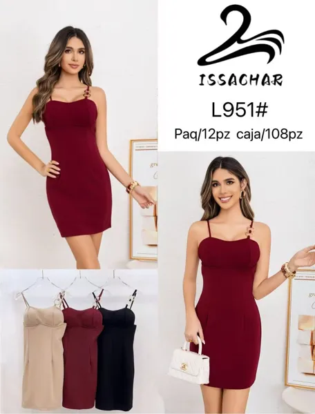 Vestido corto con tirantes