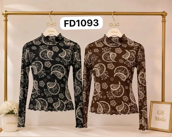 Blusa de manga larga con estampado paisley