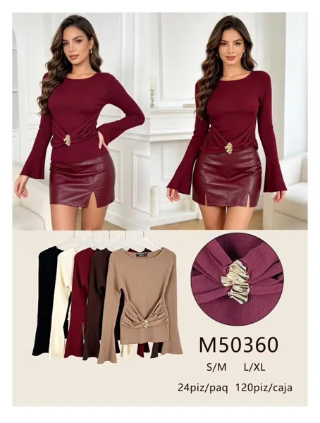 Blusa manga larga con detalle de broche