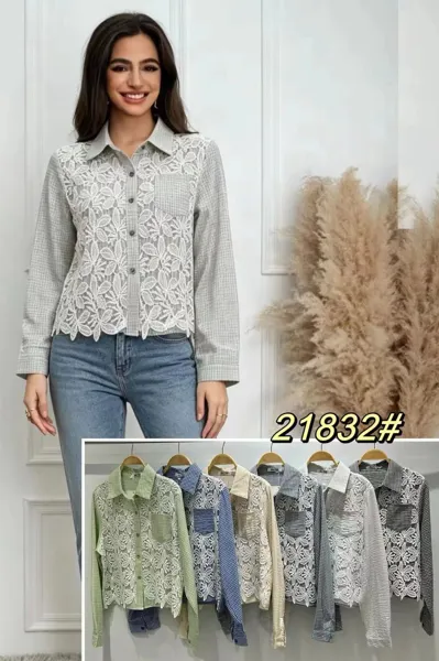 Camisa de cuadros con encaje