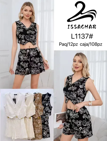 Conjunto de chaleco y short con bordado floral
