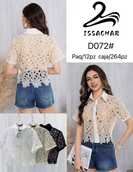 Blusa de encaje con cuello