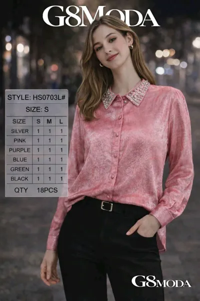 Blusa de manga larga con cuello brillante
