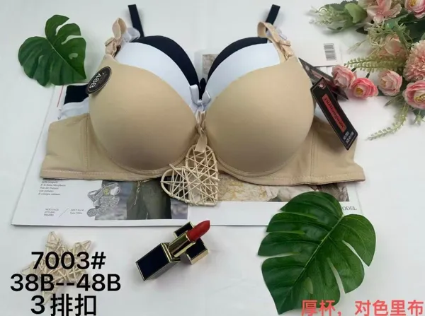 Brasier push-up liso copa B copa gruesa