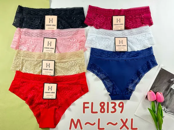 Bikini con pretina ancha de encaje floral