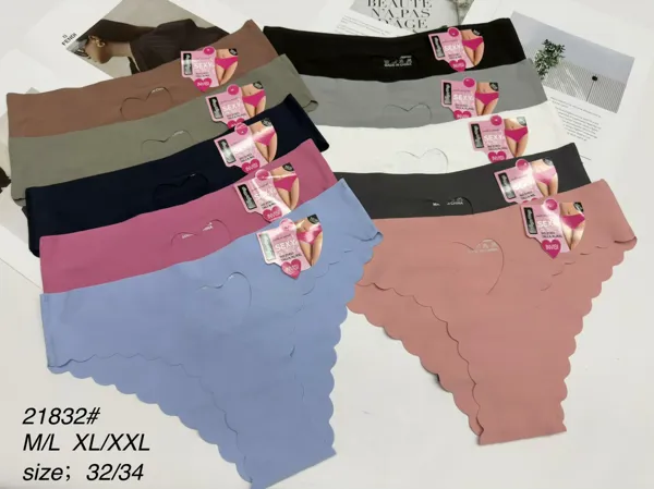 Bikini sin costuras invisible con borde ondulado