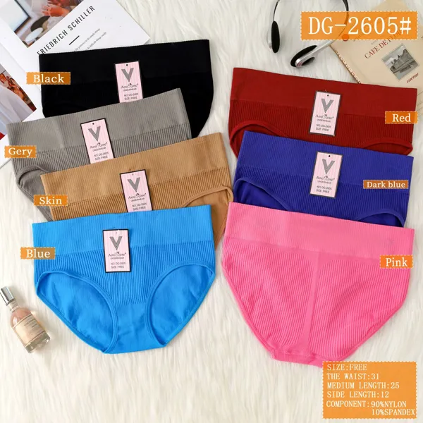 Panti bikini acanalado sin costuras