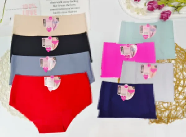 Pantaleta bikini sin costuras tiro medio