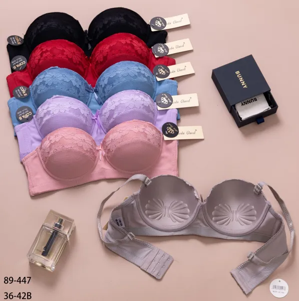 Brasier de encaje floral con copa B