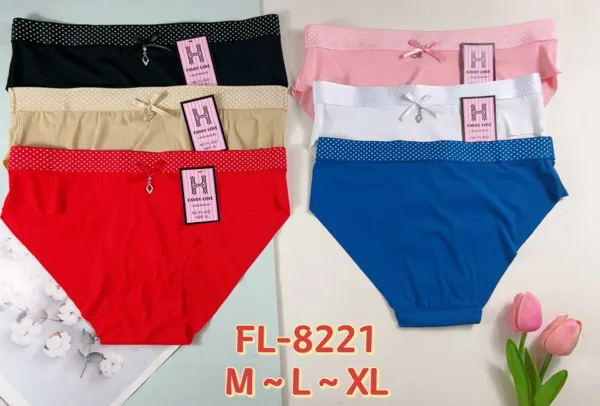 Panti bikini con moño y lunares